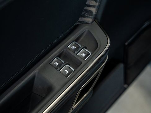 Used 2022 Rivian R1T Launch Edition image 36