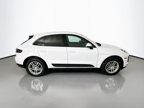 Used 2020 Porsche Macan AWD/4WD image 8