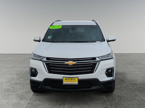 Used 2023 Chevrolet Traverse LT image 8