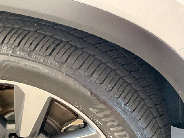 Certified 2025 Honda Pilot Elite image 30