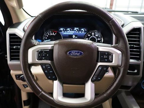 Used 2020 Ford F150 Lariat RWD image 36