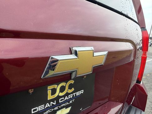 Used 2018 Chevrolet Tahoe LT w/ LT Signature Package image 20