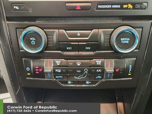 Used 2017 Ford Explorer XLT w/ Equipment Group 202A image 21