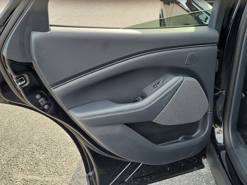 Used 2025 Ford Mustang Mach-E Premium RWD image 12