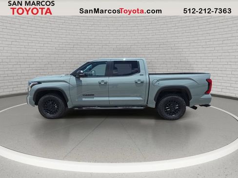 Used 2026 Toyota Tundra SR5 w/ SR5 Premium Package AWD/4WD image 9