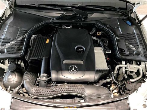 Used 2018 Mercedes-Benz C 300 Sedan image 24