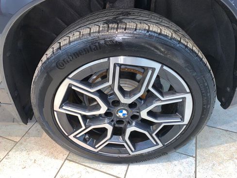Used 2025 BMW X1 xDrive28i w/ Convenience Package AWD/4WD image 11