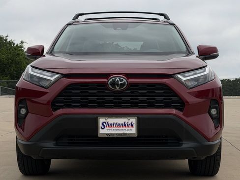 Used 2024 Toyota RAV4 XLE Premium FWD image 7