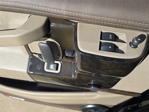 New 2025 GMC Savana 2500 Explorer Conversion Van w/ Driver Convenience Package image 26