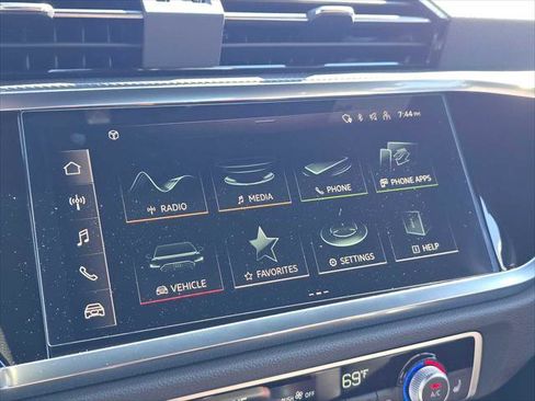 New 2025 Audi Q3 2.0T Premium Plus image 30