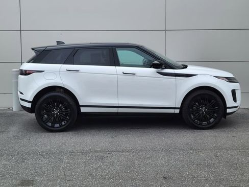 Used 2026 Land Rover Range Rover Evoque S image 5
