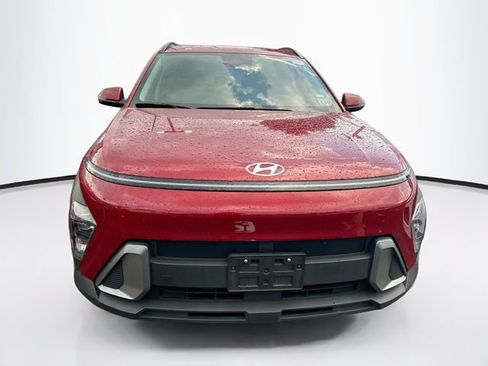 Certified 2025 Hyundai Kona SEL AWD/4WD image 4