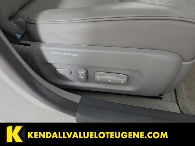 Used 2006 Lexus LS 430 w/ Modern Luxury Pkg RWD image 30