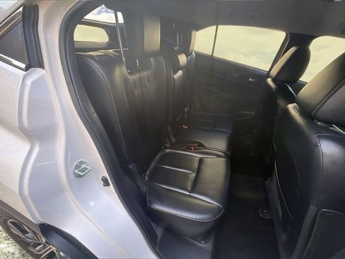 Used 2018 Mitsubishi Eclipse Cross AWD image 25