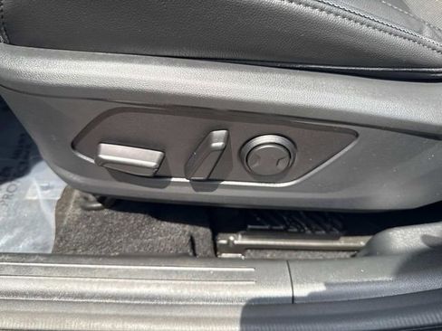 Used 2022 Hyundai Tucson Limited image 21