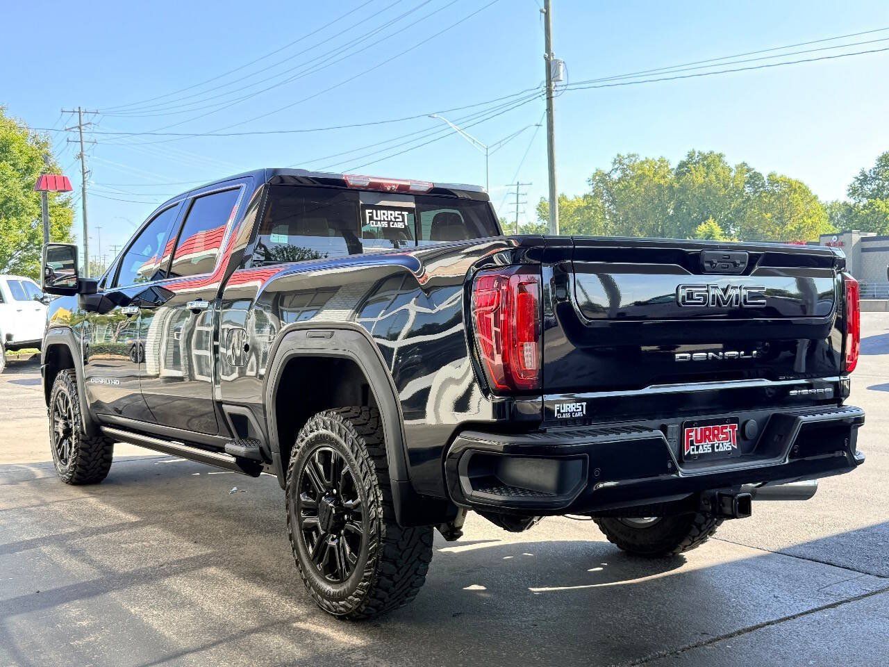 Used 2021 GMC Sierra 2500 Denali w/ Denali Black Diamond Edition AWD/4WD image 5