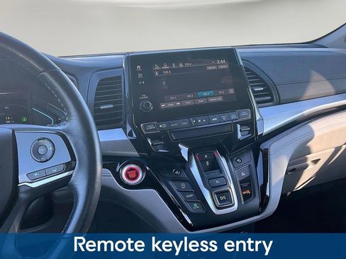 Used 2021 Honda Odyssey Touring image 11
