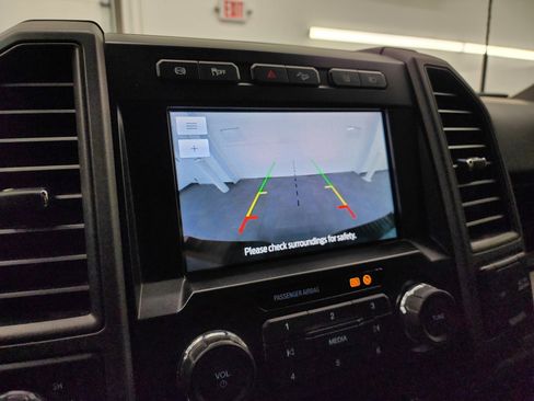 Used 2022 Ford F250 XL w/ STX Appearance Package image 17