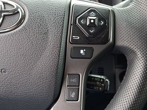 Used 2023 Toyota Tacoma TRD Off-Road image 22