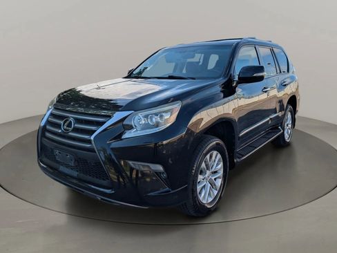 Used 2015 Lexus GX 460 w/ Premium Package AWD/4WD image 3