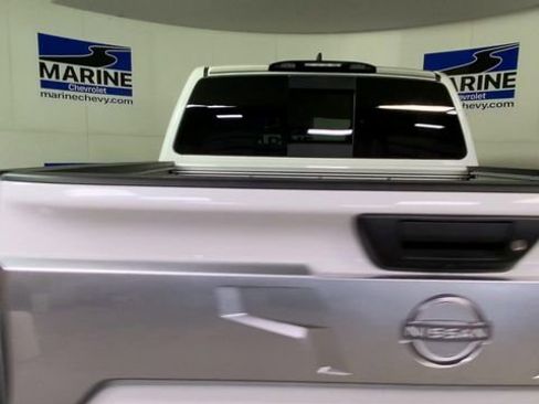 Used 2024 Nissan Titan Platinum Reserve w/ Moonroof Package AWD/4WD image 9