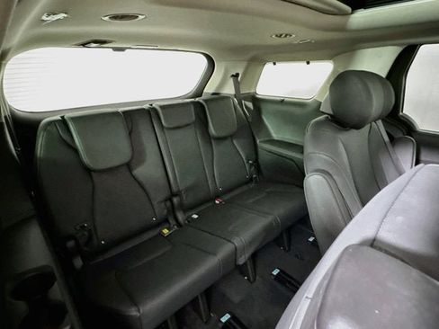 New 2027 Kia Carnival SX Prestige FWD image 30