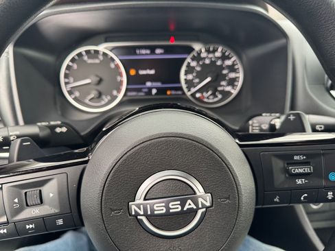 Used 2022 Nissan Rogue SV AWD/4WD image 20