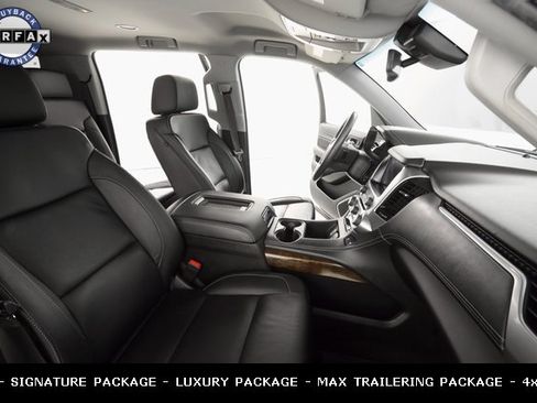 Used 2017 Chevrolet Suburban LT w/ LT Signature Package image 11