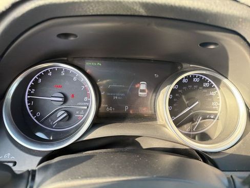 Certified 2018 Toyota Camry XLE image 12