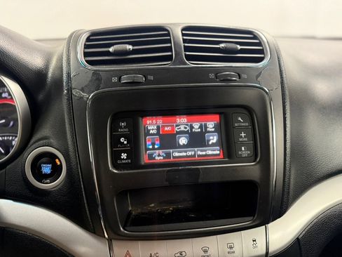 Used 2017 Dodge Journey SE w/ Flexible Seating Group FWD image 60