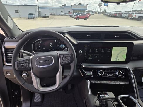 New 2026 GMC Sierra 1500 Denali w/ Denali Reserve Package image 8