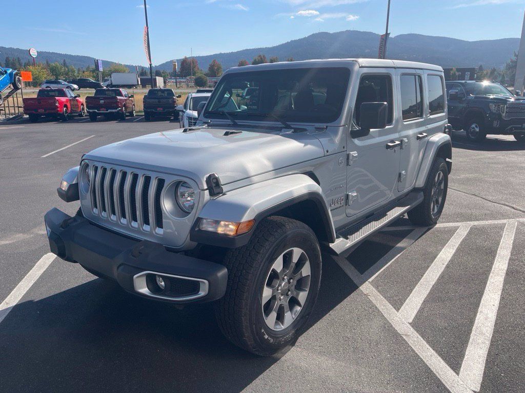 Used 2023 Jeep Wrangler Unlimited Sahara w/ Cold Weather Group AWD/4WD image 1