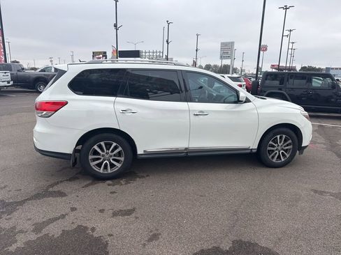 Used 2014 Nissan Pathfinder SL w/ Trailer Tow Package image 10