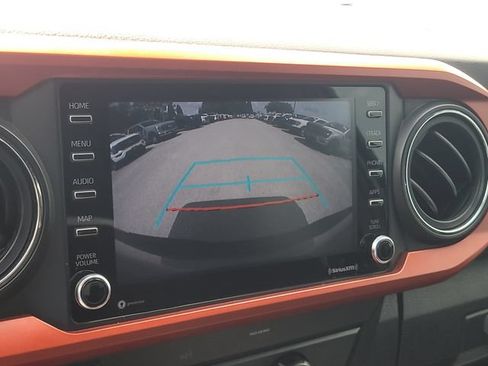 Used 2020 Toyota Tacoma TRD Sport RWD image 22