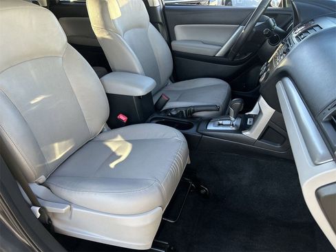 Used 2014 Subaru Forester 2.5i Limited w/ Popular Package #2 image 8