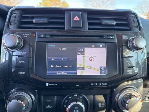 Used 2019 Toyota 4Runner TRD Off-Road Premium image 34