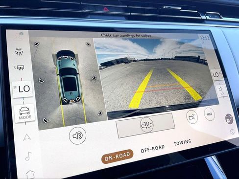 Used 2024 Land Rover Range Rover Sport Dynamic SE image 23