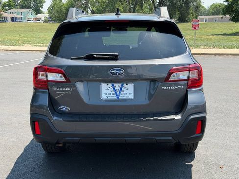 Used 2018 Subaru Outback 2.5i Premium AWD/4WD image 6