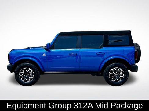 Used 2024 Ford Bronco Outer Banks image 3