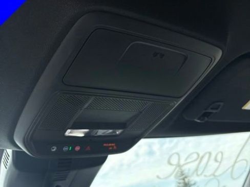 New 2026 Chevrolet Traverse LT w/ LPO, Floor Liner Package AWD/4WD image 22