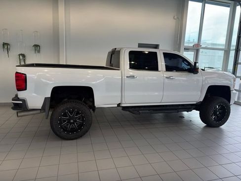 Used 2017 Chevrolet Silverado 2500 LTZ w/ Duramax Plus Package AWD/4WD image 37