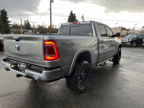 Used 2020 RAM 1500 Laramie AWD/4WD image 5