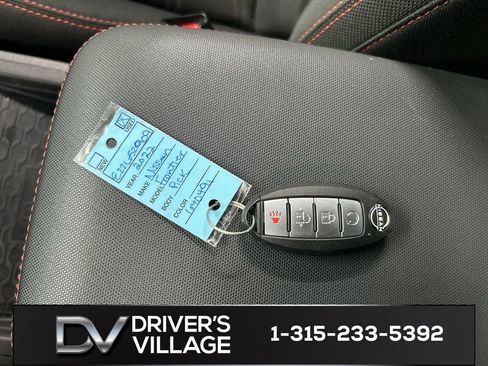 Used 2022 Nissan Frontier PRO-4X AWD/4WD image 12