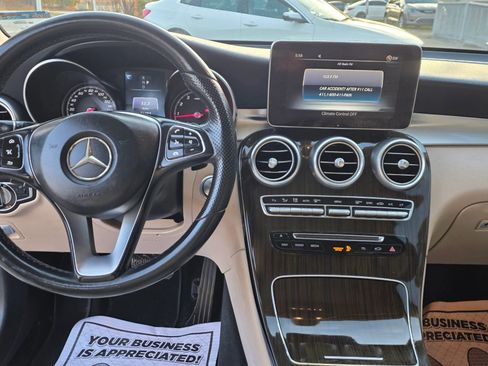Used 2016 Mercedes-Benz GLC 300 image 12