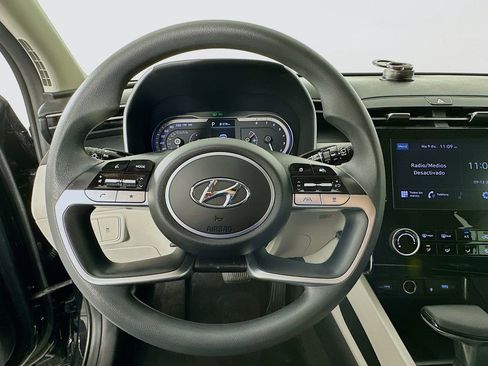 Used 2023 Hyundai Tucson SEL image 11