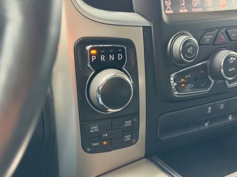 Used 2015 RAM 1500 Big Horn AWD/4WD image 20