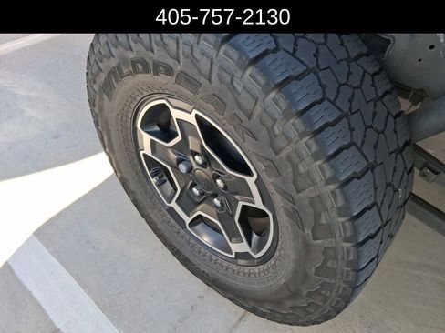 Used 2020 Jeep Gladiator Overland image 10