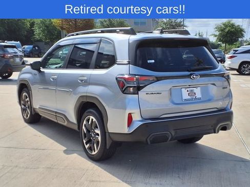 Used 2025 Subaru Forester Limited AWD/4WD image 2