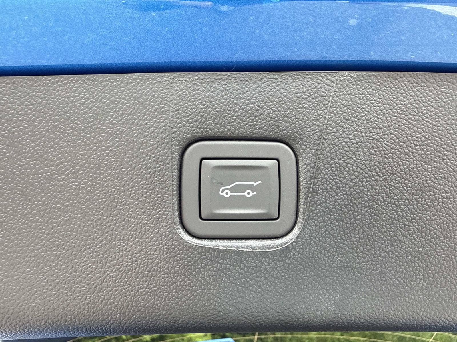 New 2026 Chevrolet Blazer LT w/ Convenience Package FWD image 33