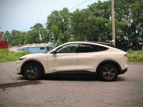 Used 2023 Ford Mustang Mach-E Select RWD image 8